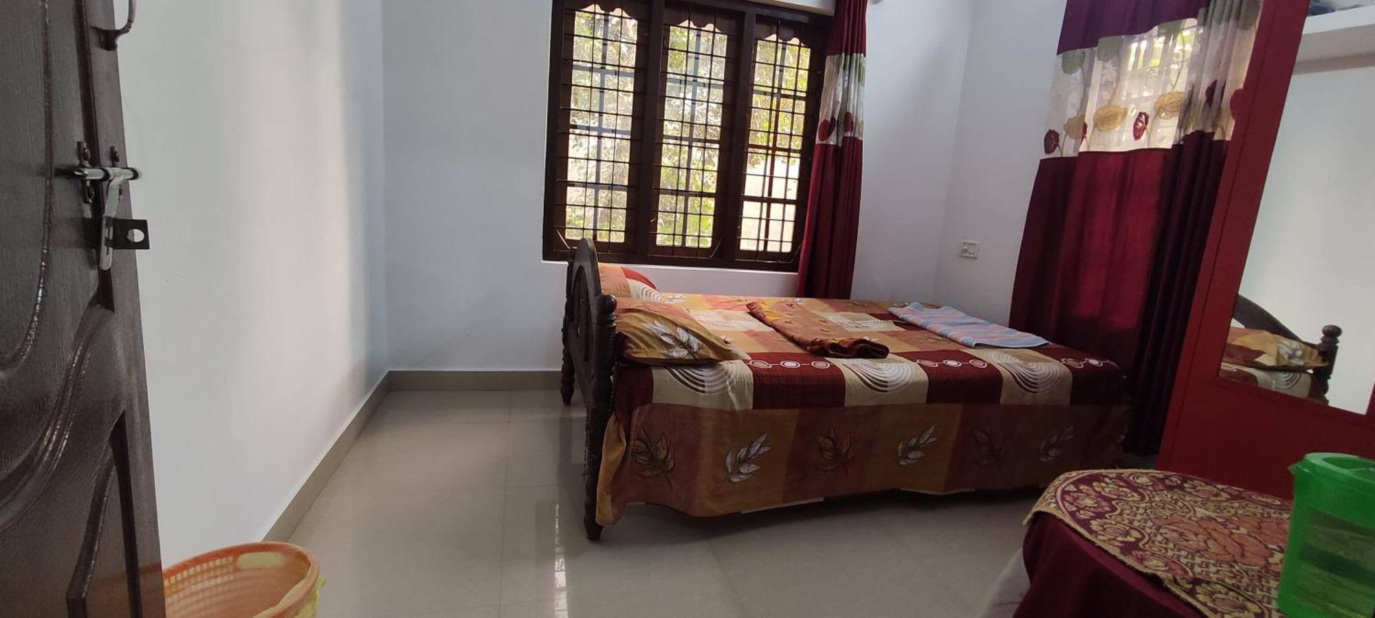 Koonamparayil Home Stay Munnar Anaviratty-Family Only Exterior photo