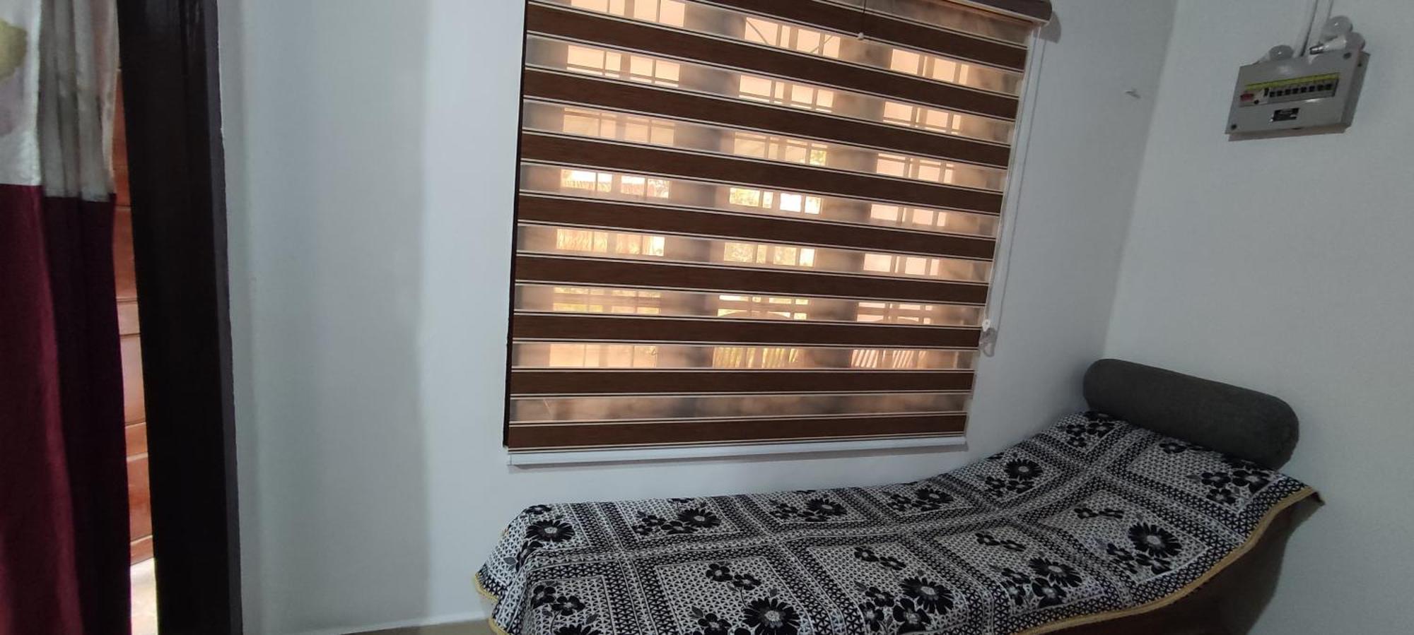 Koonamparayil Home Stay Munnar Anaviratty-Family Only Exterior photo